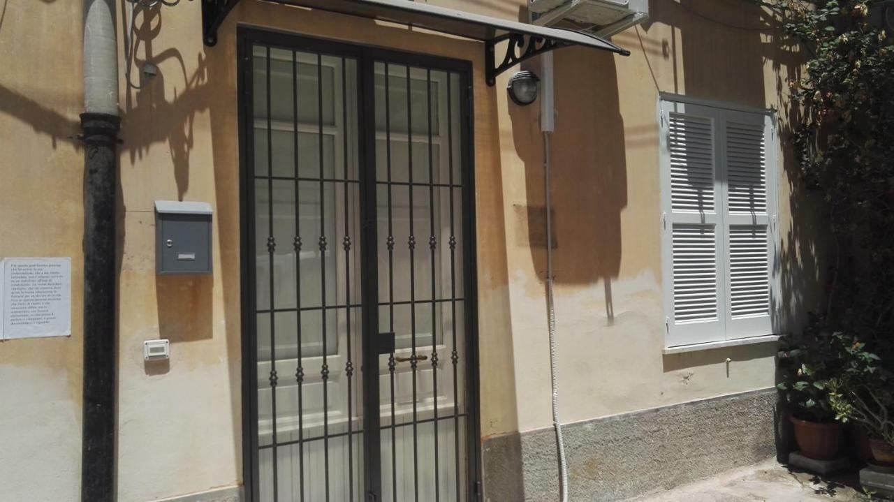 Вілла Aloha House Ortigia Syracuse Екстер'єр фото